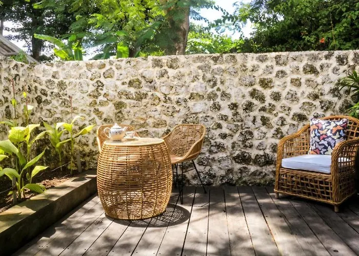 Chanteak Bali 民宿 *